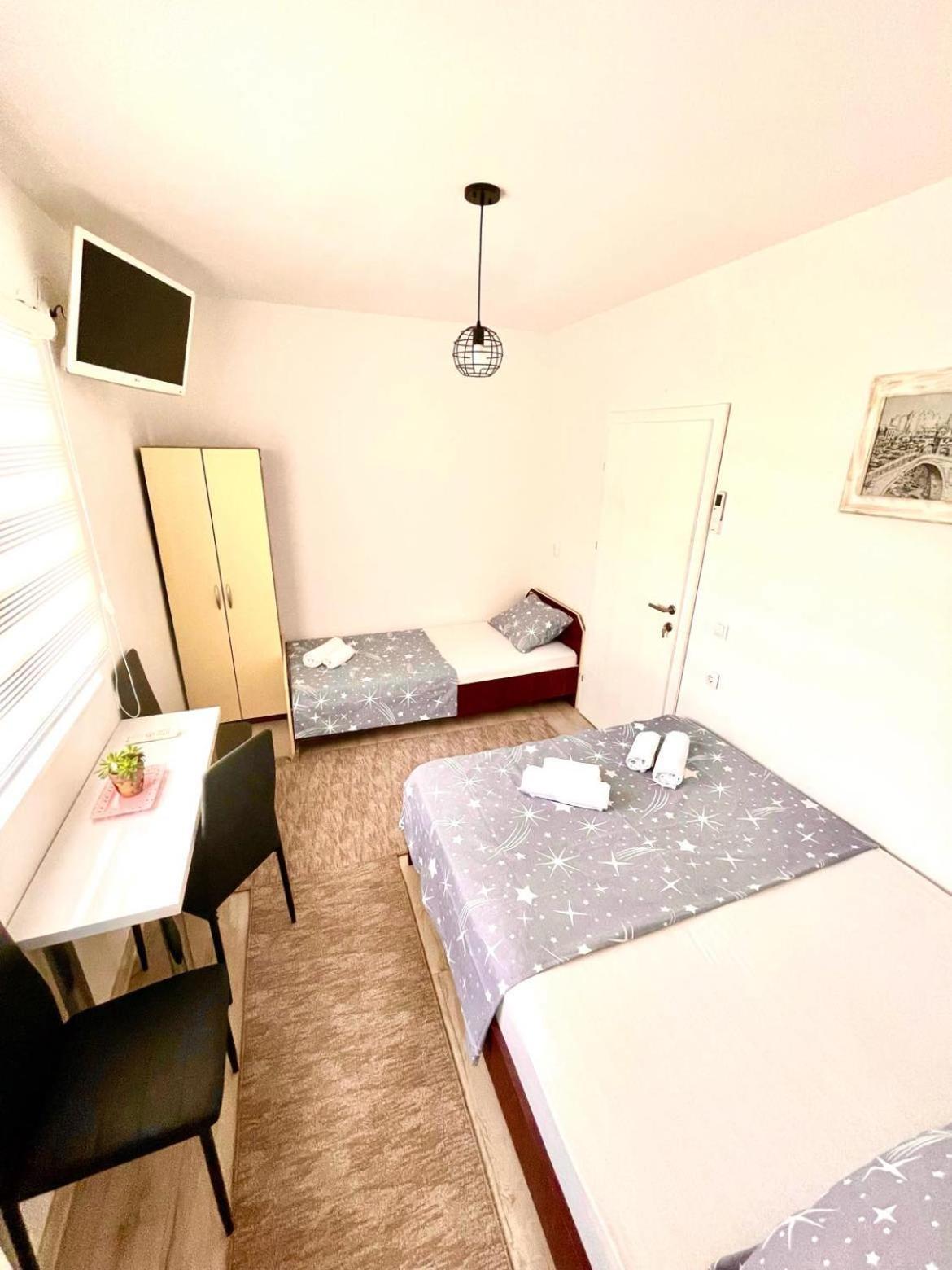 Apartment Adel Mostar Exterior photo