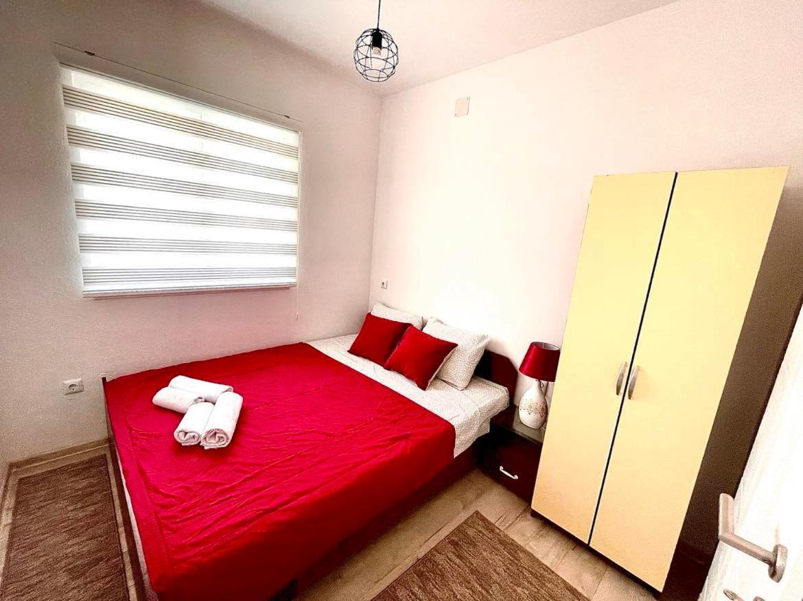 Apartment Adel Mostar Exterior photo